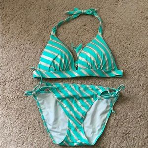 Victoria’s Secret Halter Bikini-Like New-Sz L